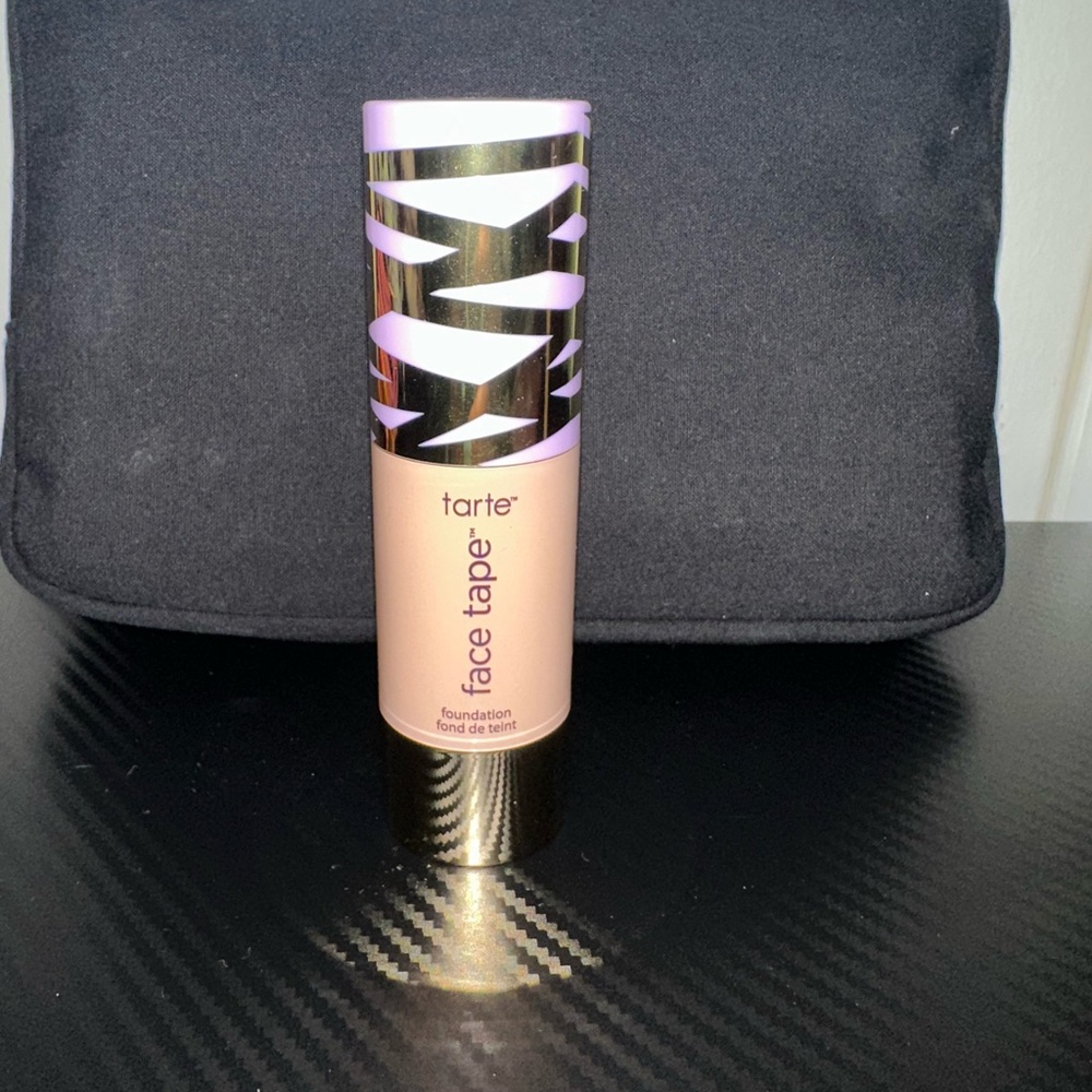 Tarte Face Tape Foundation
